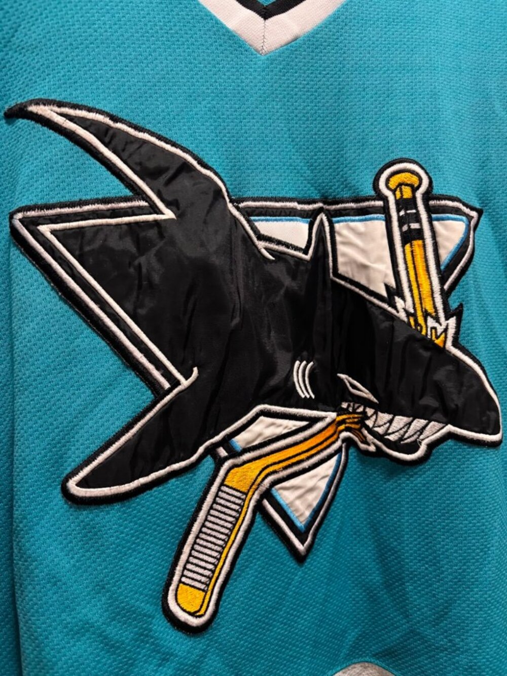 90s Starter San Jose Sharks Jersey, XL - Picture 4 of 4